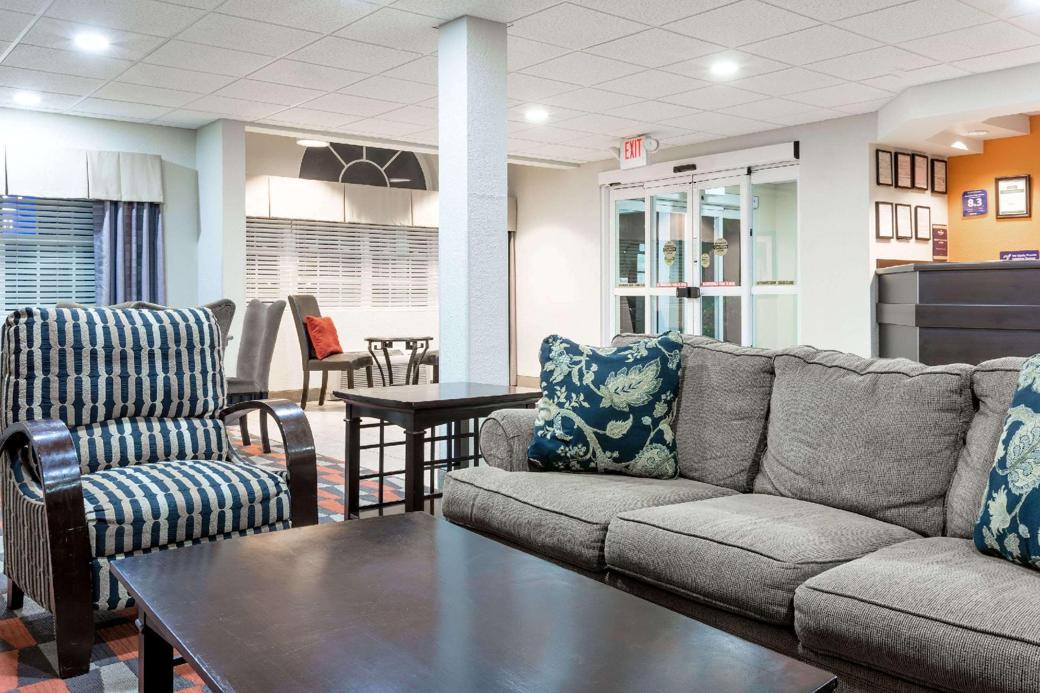 Microtel Inn & Suites By Wyndham Hoover/Birmingham Εξωτερικό φωτογραφία