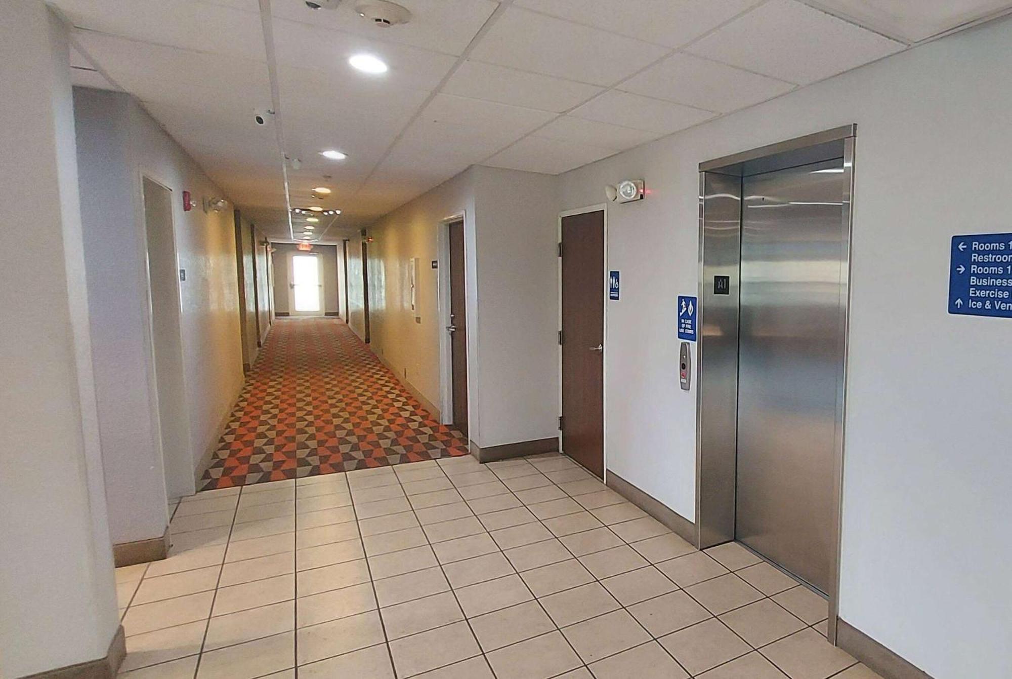 Microtel Inn & Suites By Wyndham Hoover/Birmingham Εξωτερικό φωτογραφία